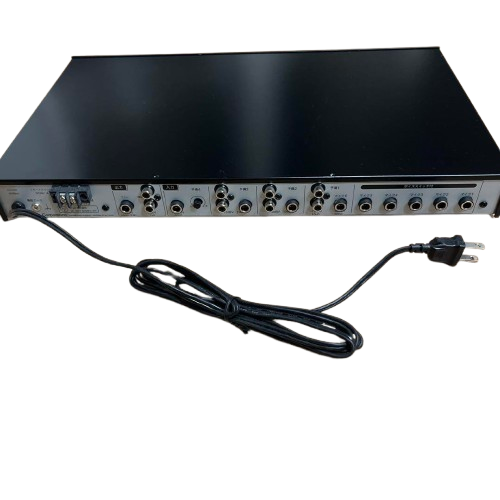 TOA MX-113-AS PRE-AMPLIFIER MIXER